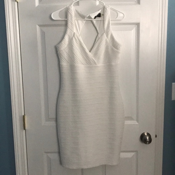guess white bodycon dress